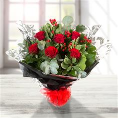  6 Red roses 